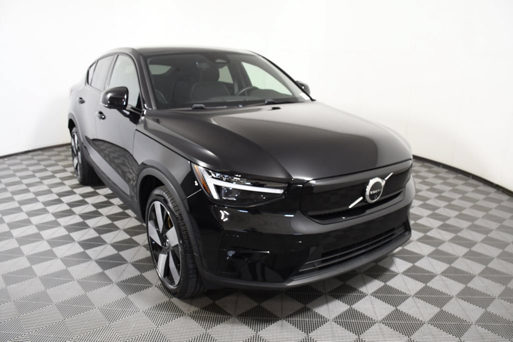 Used 2024 Volvo C40 P8 Recharge Ultimate w/ Protection Package Premier AWD/4WD image 9