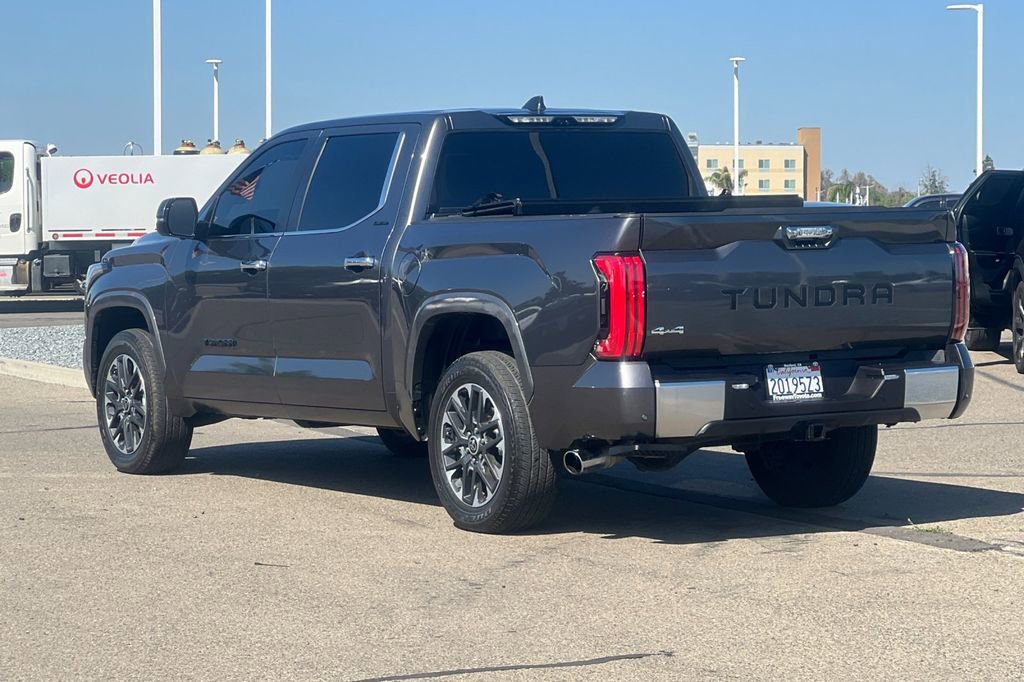 Used 2024 Toyota Tundra Limited AWD/4WD image 7