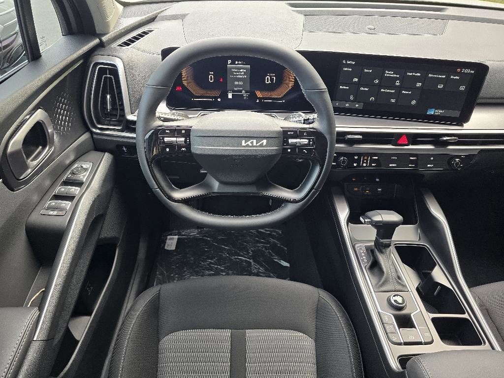 New 2026 Kia Sorento LX FWD image 6