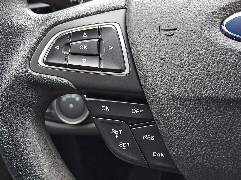 Used 2017 Ford Escape SE image 24