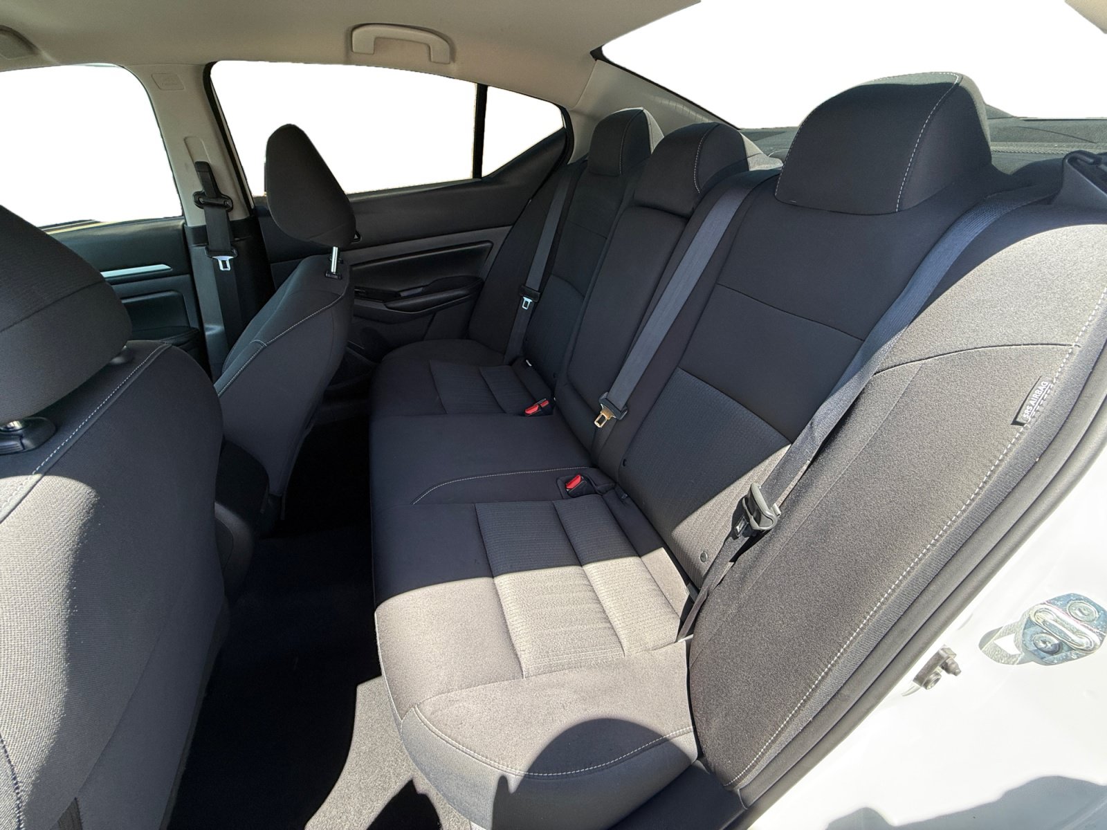 Used 2023 Nissan Altima 2.5 SV FWD image 16