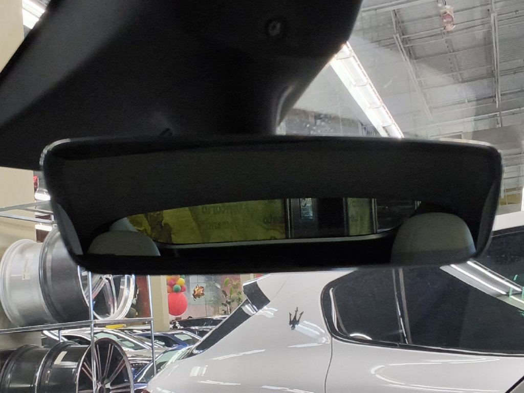 Used 2022 Tesla Model Y Performance AWD/4WD image 27