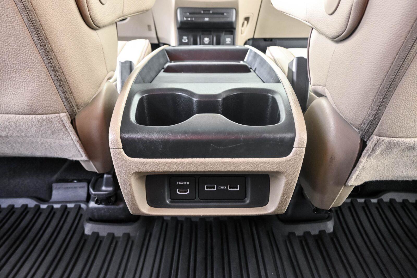 Used 2022 Honda Odyssey Elite image 19
