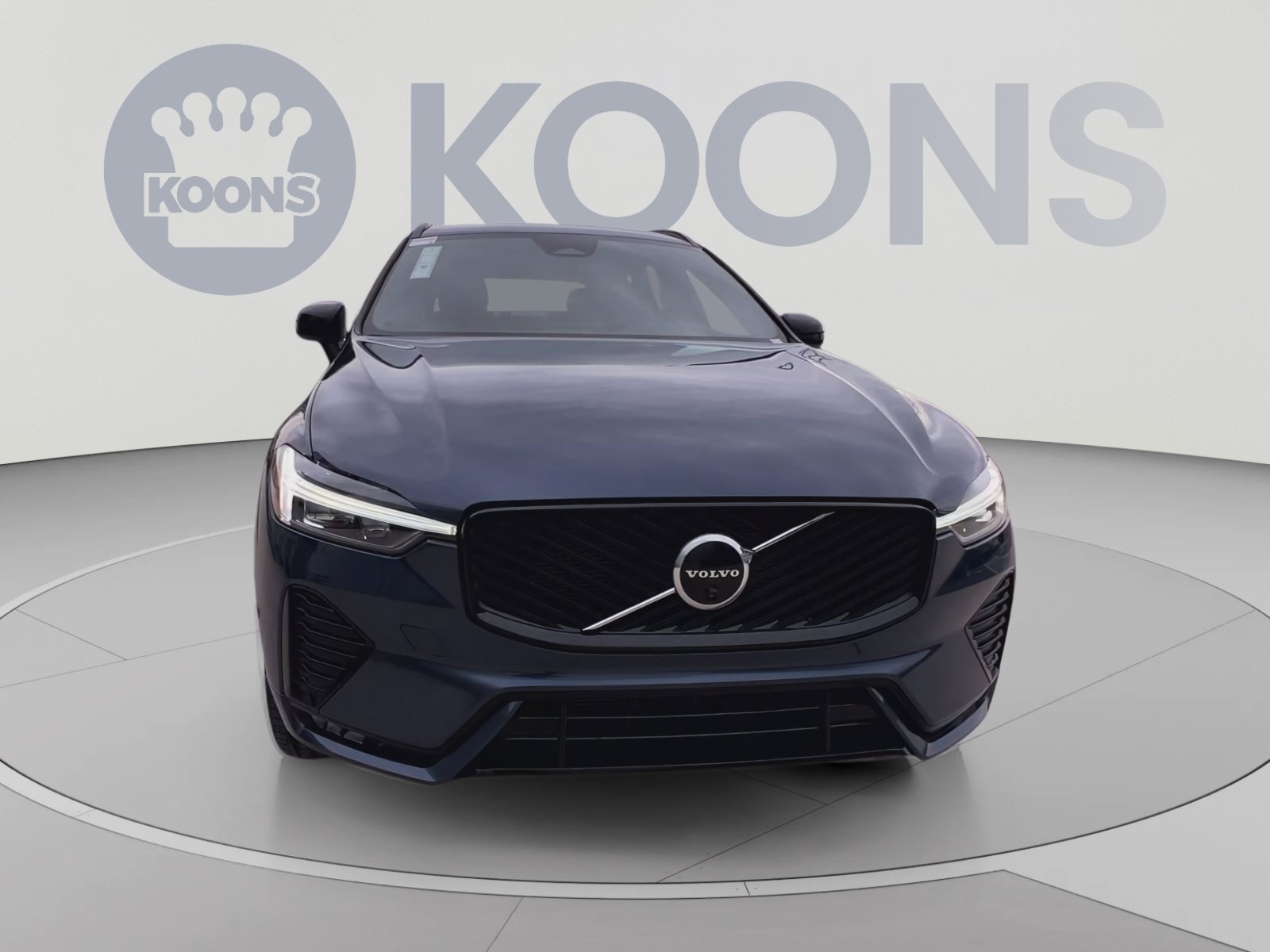 New 2026 Volvo XC60 B5 Plus w/ Climate Package AWD/4WD image 4