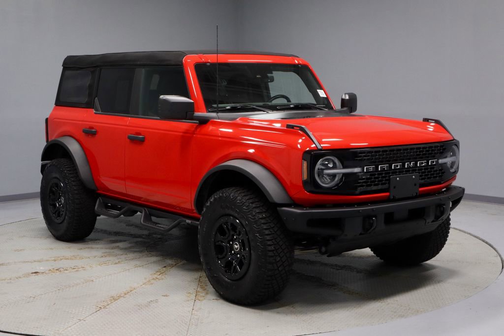 Certified 2024 Ford Bronco Wildtrak AWD/4WD image 1