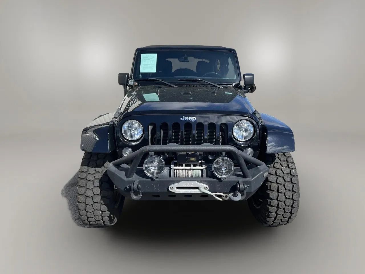 Used 2014 Jeep Wrangler Unlimited Rubicon w/ Connectivity Group AWD/4WD image 2
