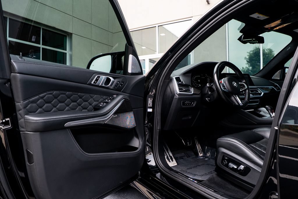 Used 2021 BMW X5 M w/ Competition Package AWD/4WD image 20