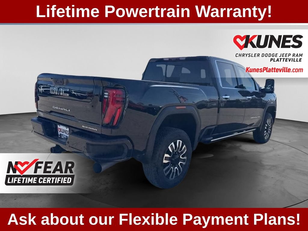Used 2025 GMC Sierra 3500 Denali Ultimate AWD/4WD image 11