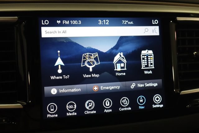 Used 2019 Chrysler Pacifica Touring-L Plus w/ Advanced Safetytec Group FWD image 37