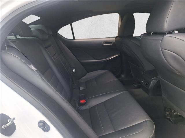 Used 2022 Lexus IS 350 F Sport w/ Dynamic Handling Package image 17