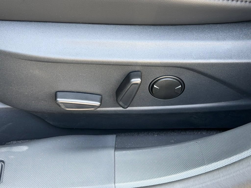 New 2026 Ford Mustang Mach-E Select AWD/4WD image 22