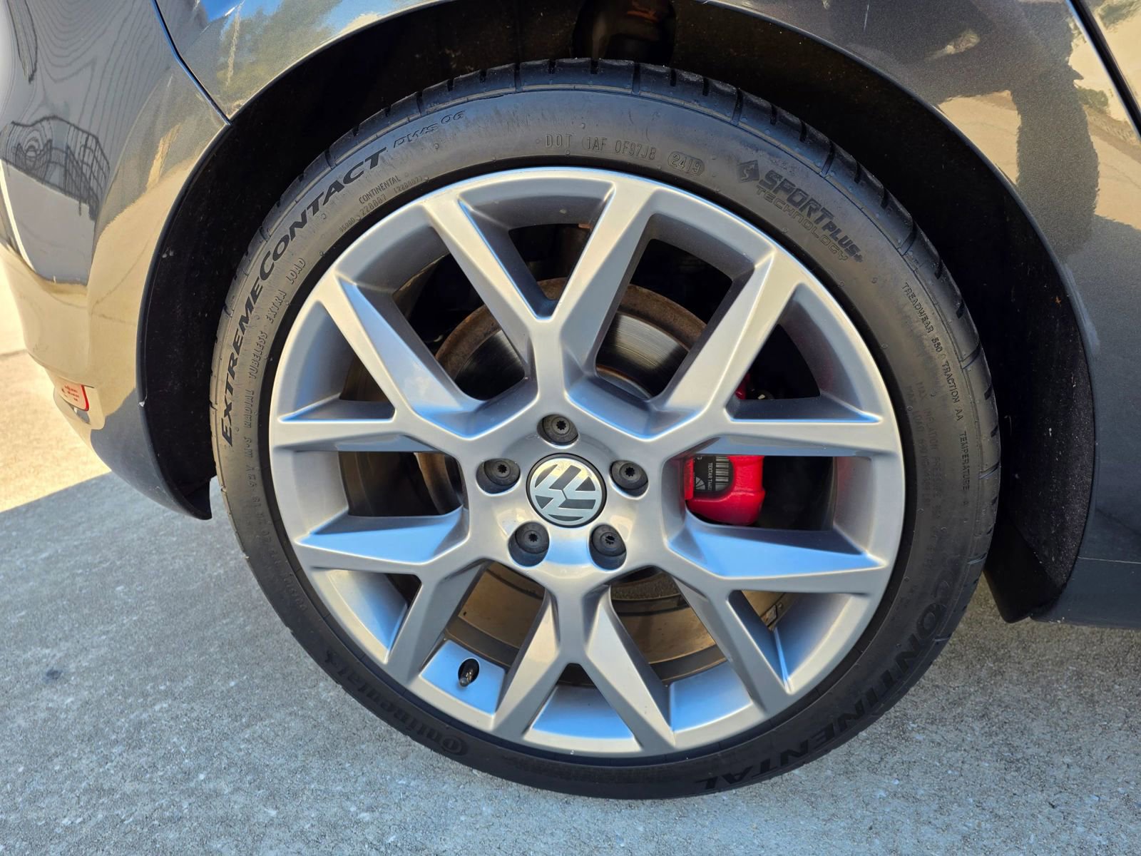 Used 2014 Volkswagen GTI Wolfsburg Edition image 15