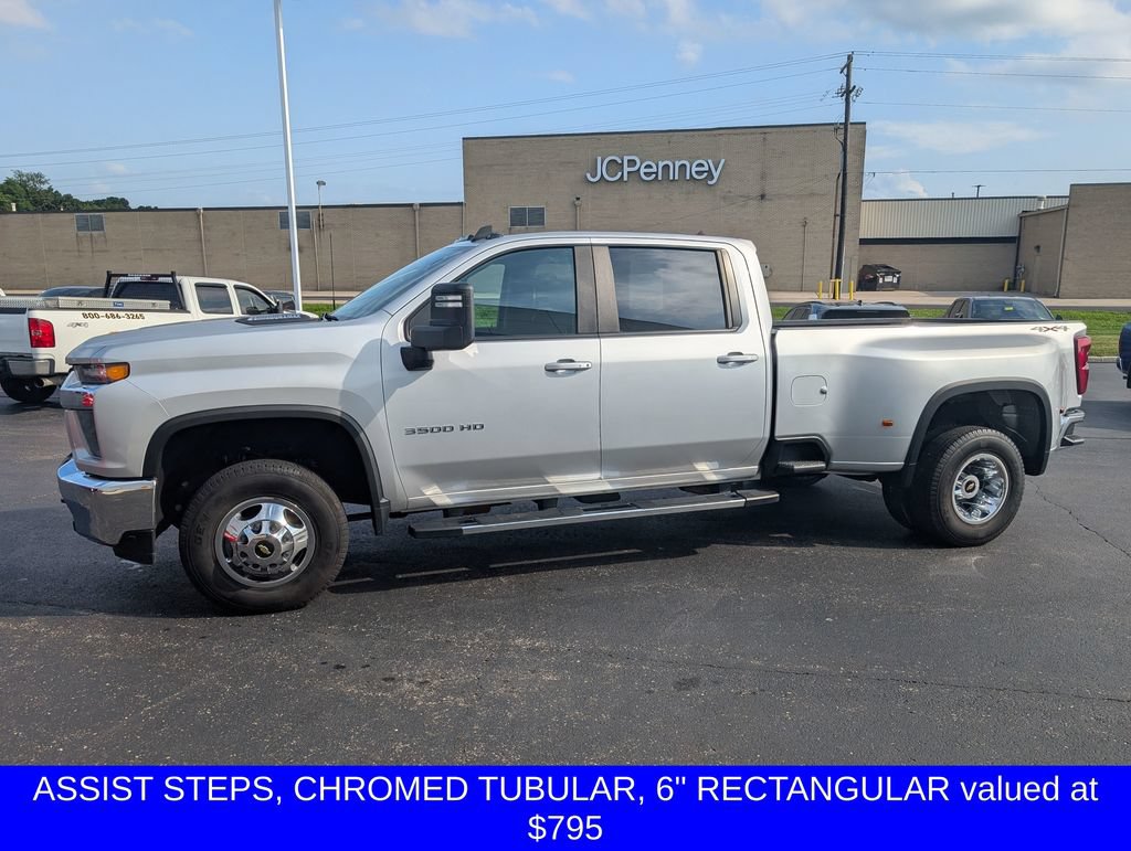 Used 2022 Chevrolet Silverado 3500 LT w/ Convenience Package AWD/4WD image 5