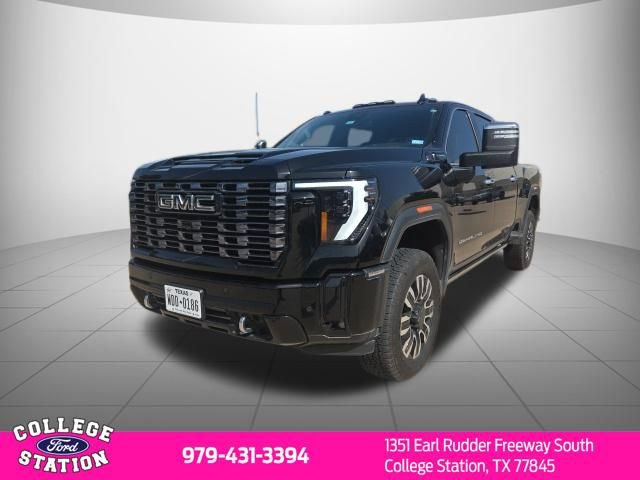 Used 2025 GMC Sierra 2500 Denali Ultimate AWD/4WD image 3