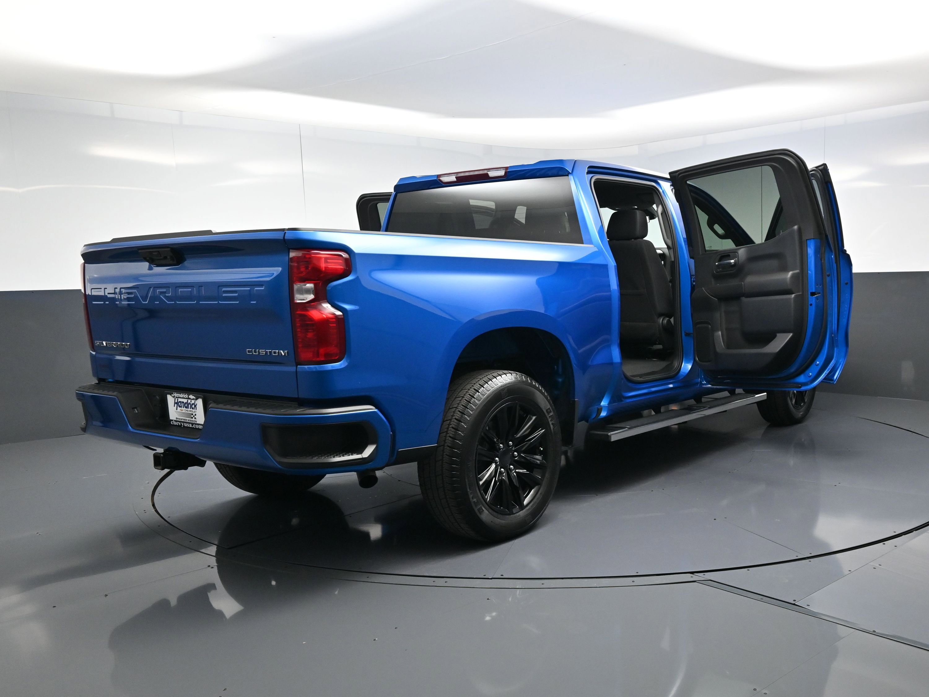 Certified 2024 Chevrolet Silverado 1500 Custom image 25