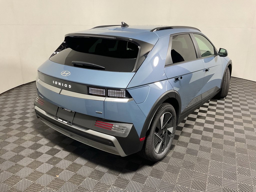 New 2027 Hyundai Ioniq 5 SEL AWD/4WD image 17