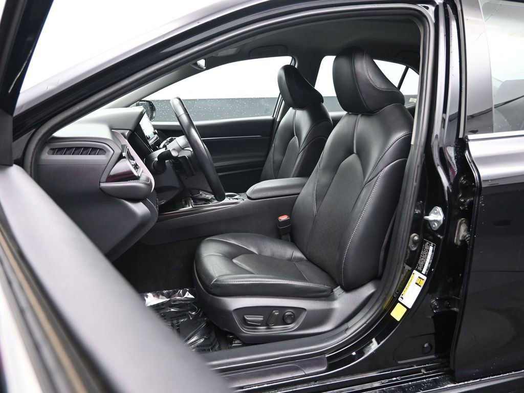 Used 2024 Toyota Camry XSE image 24