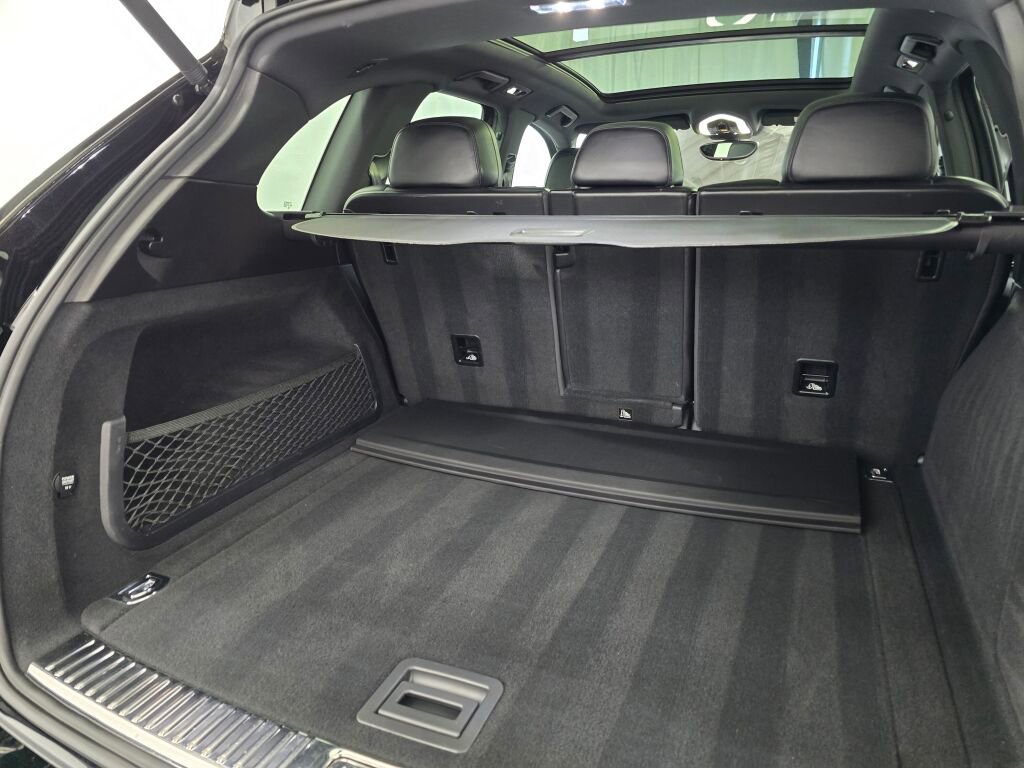 Used 2018 Porsche Cayenne image 23