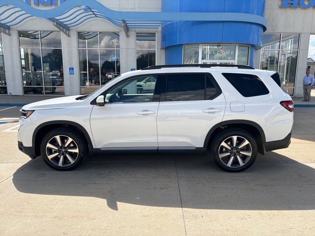 New 2025 Honda Pilot Elite image 6