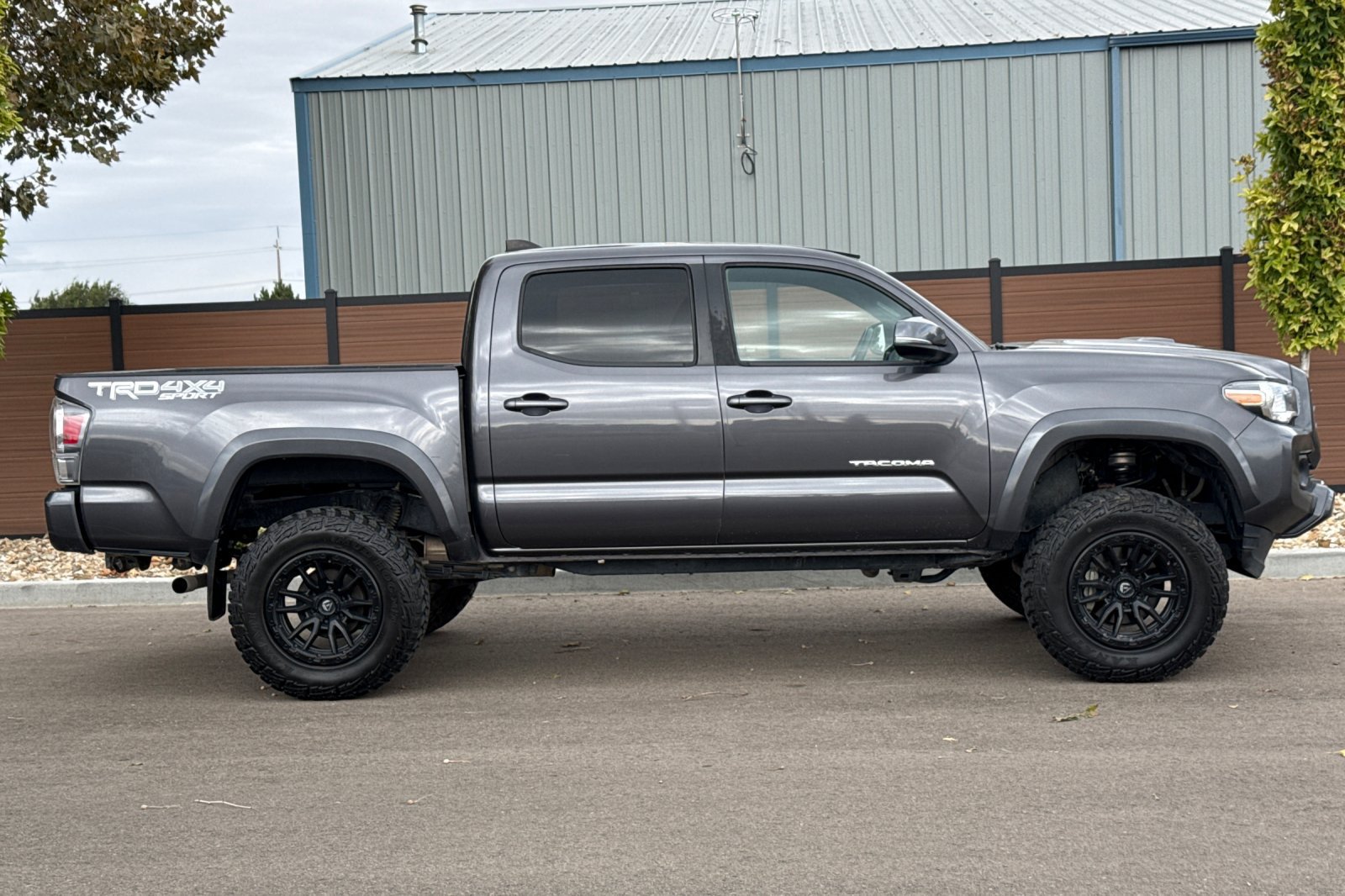Used 2023 Toyota Tacoma TRD Sport AWD/4WD image 35