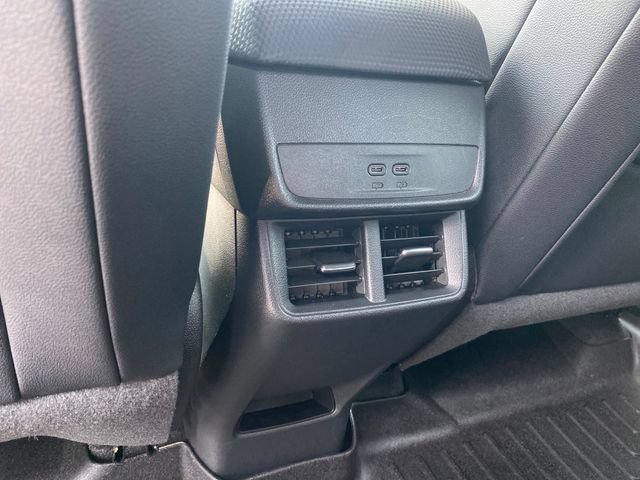 Certified 2025 Chevrolet Equinox RS w/ Safety and Technology Package AWD/4WD image 19