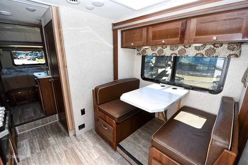 Used 2018 Mercedes-Benz Sprinter 3500 image 5