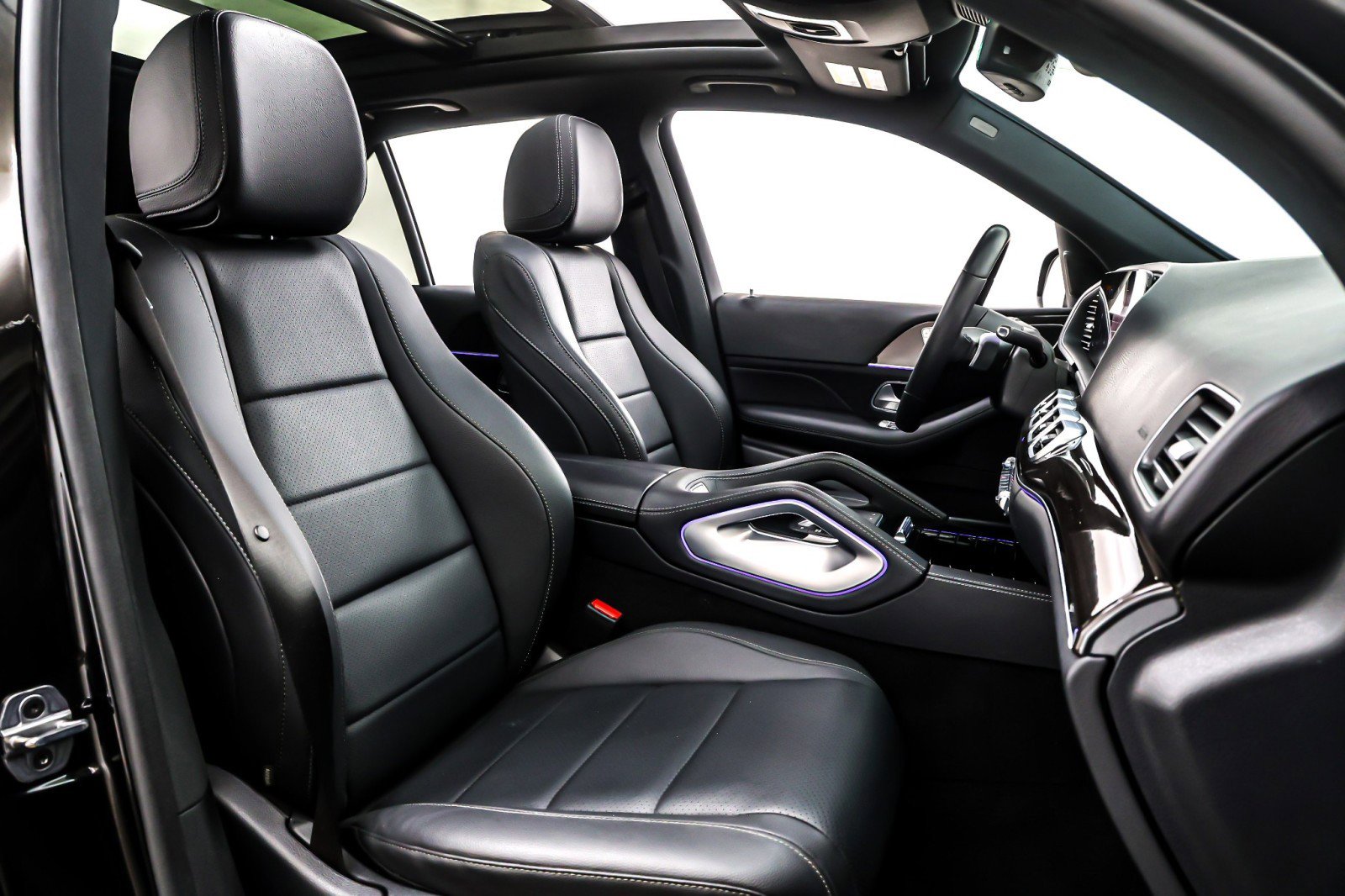 Certified 2024 Mercedes-Benz GLE 450 4MATIC image 9