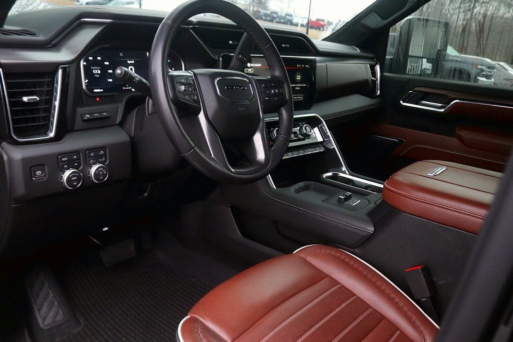 Used 2024 GMC Sierra 2500 Denali Ultimate image 14