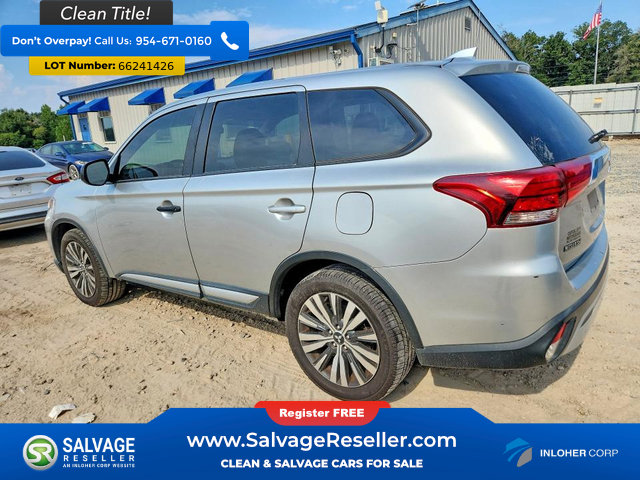 Used 2019 Mitsubishi Outlander ES FWD image 3