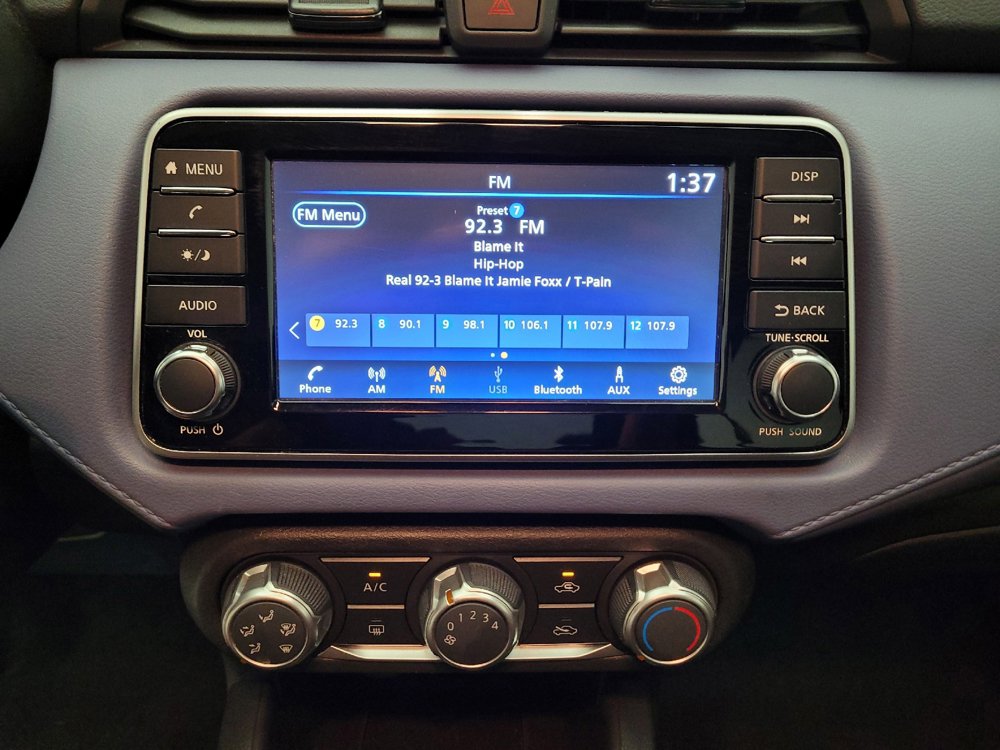 Used 2024 Nissan Versa SV FWD image 25