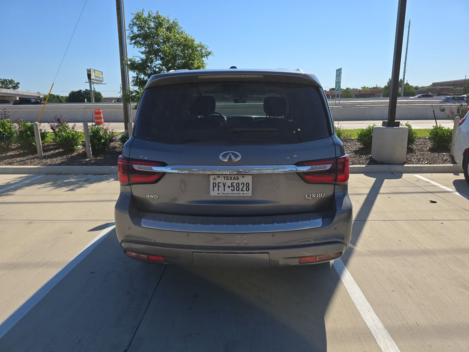 Used 2020 INFINITI QX80 Luxe w/ Proassist Package AWD/4WD image 5