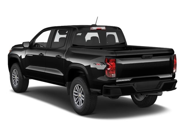 Used 2024 Chevrolet Colorado LT w/ LT Convenience Package II AWD/4WD image 2