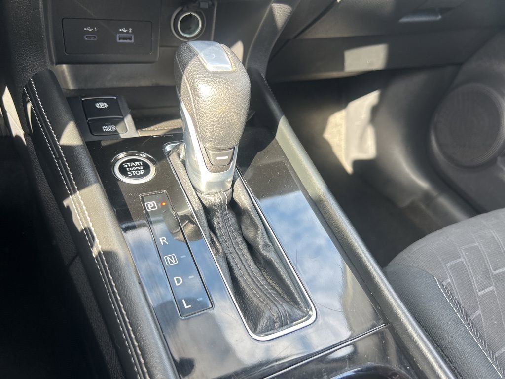 Used 2023 Nissan Kicks SV image 26