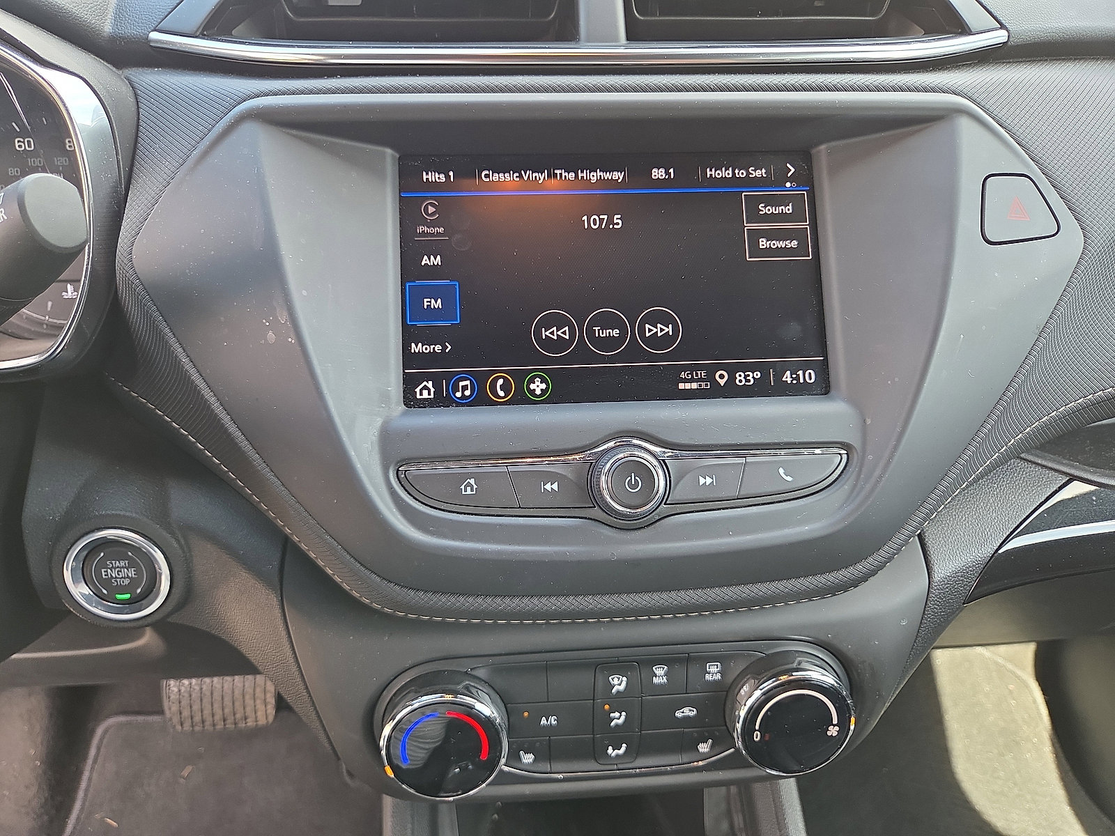 Used 2023 Chevrolet TrailBlazer ACTIV FWD image 25