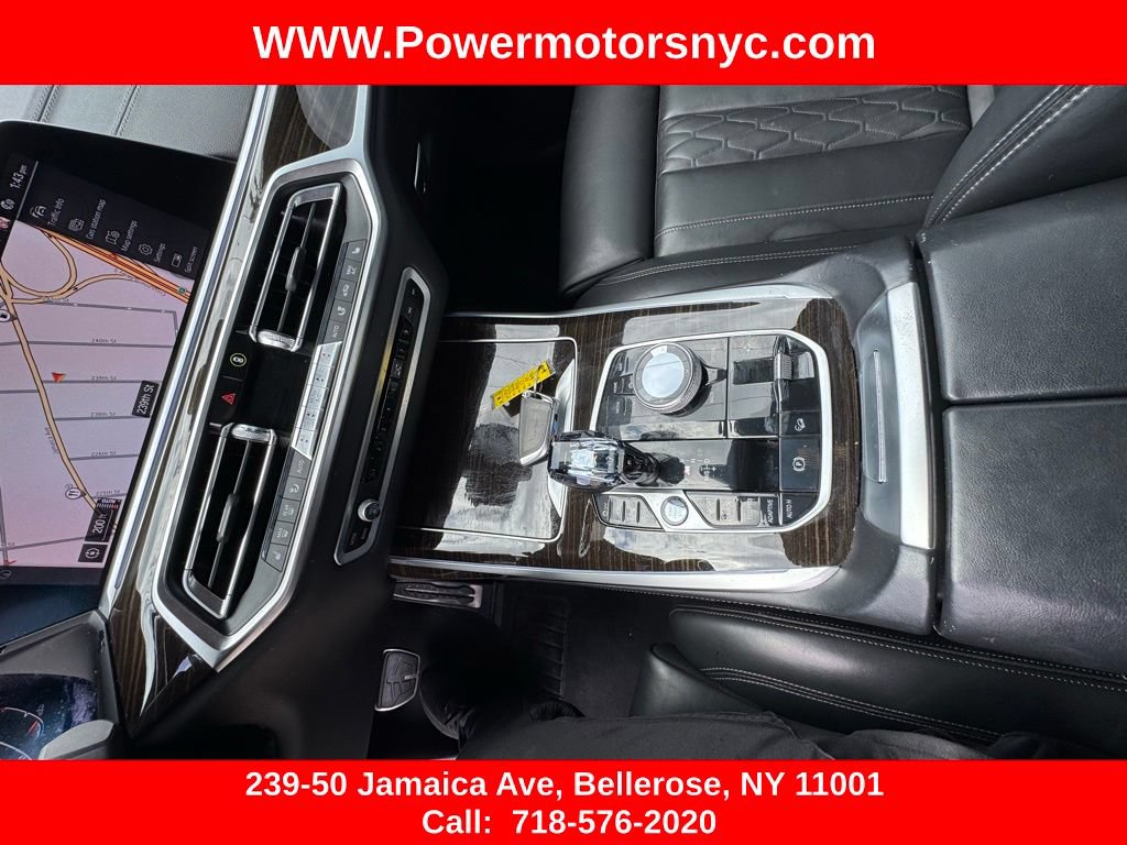 Used 2020 BMW X7 M50i AWD/4WD image 20