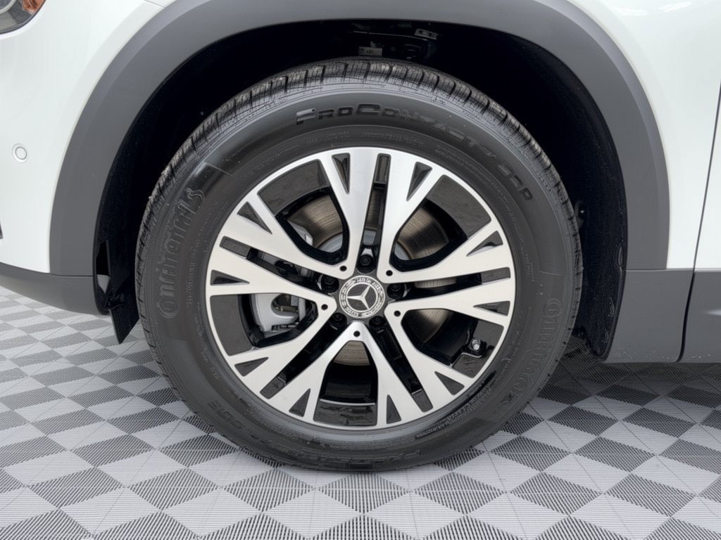 Used 2026 Mercedes-Benz GLB 250 image 13