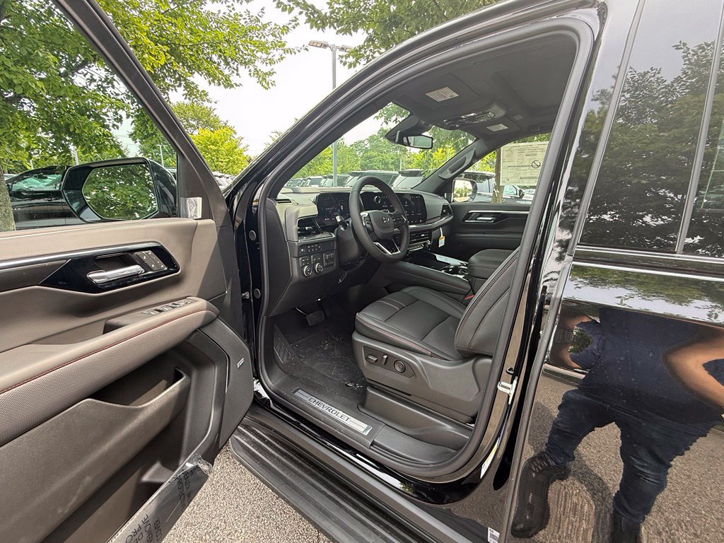 New 2026 Chevrolet Tahoe RST w/ RST Capability Package AWD/4WD image 13