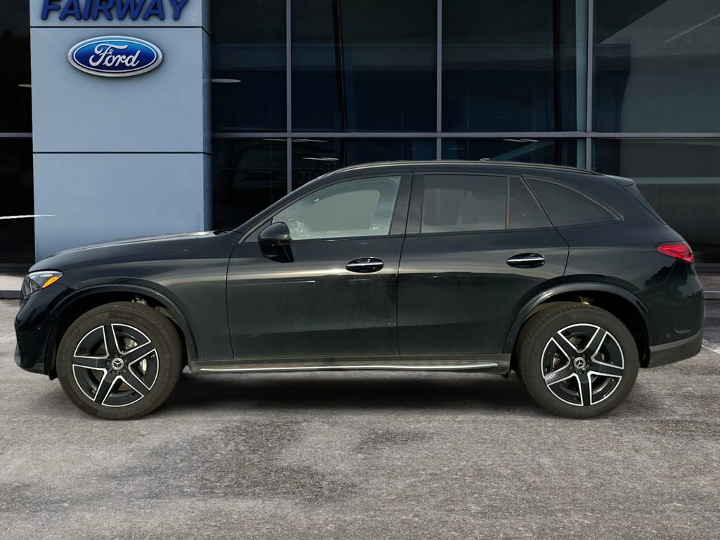 Used 2024 Mercedes-Benz GLC 300 image 7