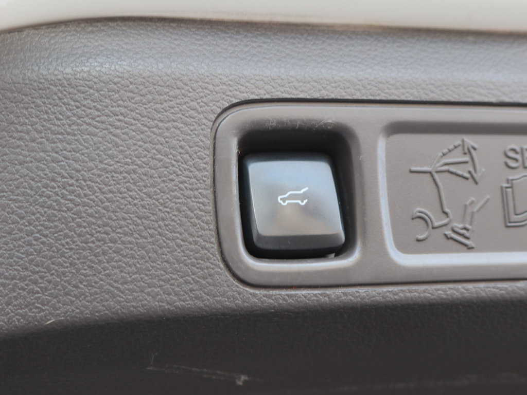 Used 2022 Lincoln Navigator Reserve AWD/4WD image 37