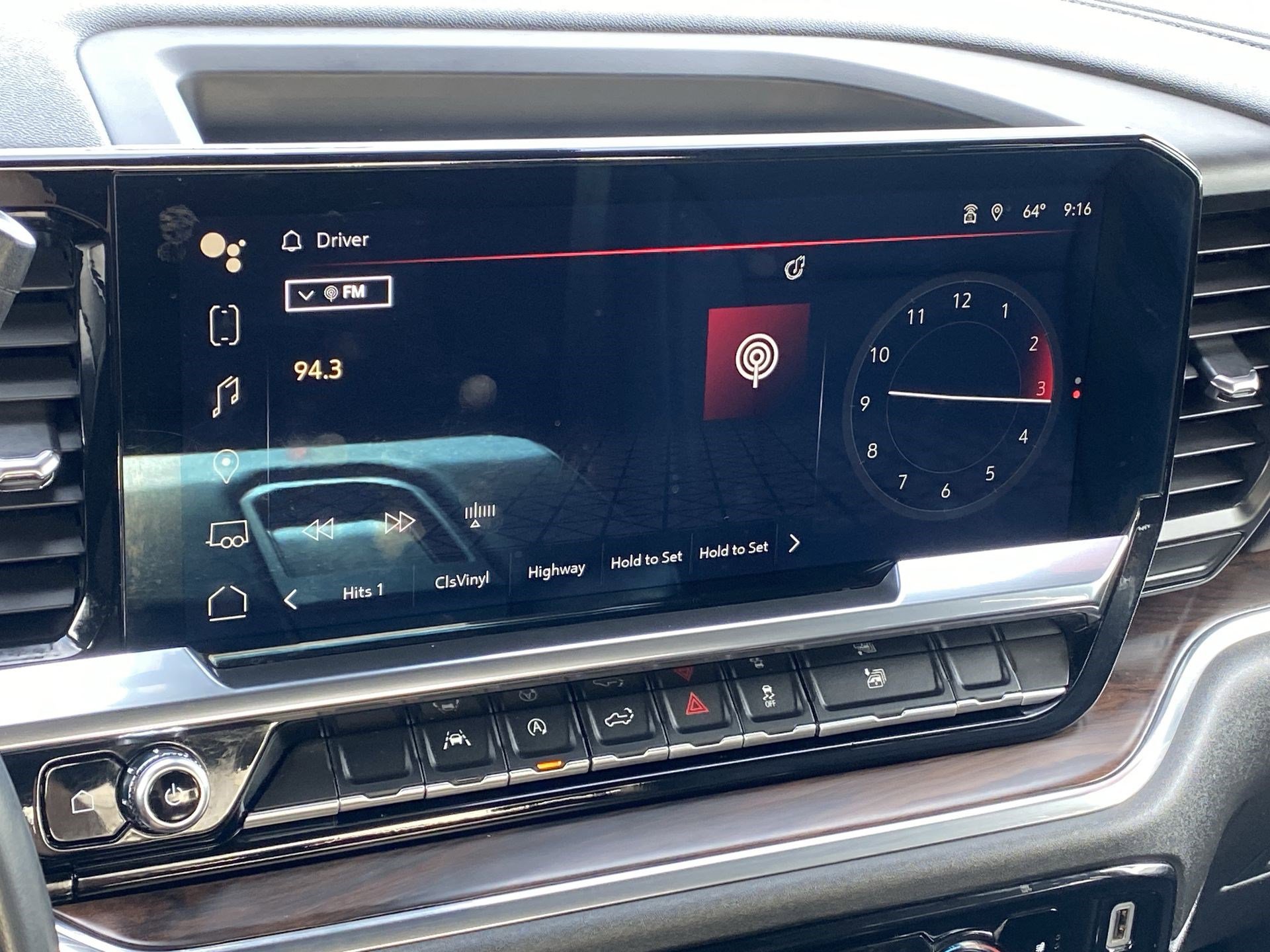 Used 2024 GMC Sierra 1500 SLT image 17