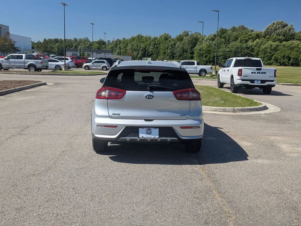 Used 2019 Kia Niro LX FWD image 4