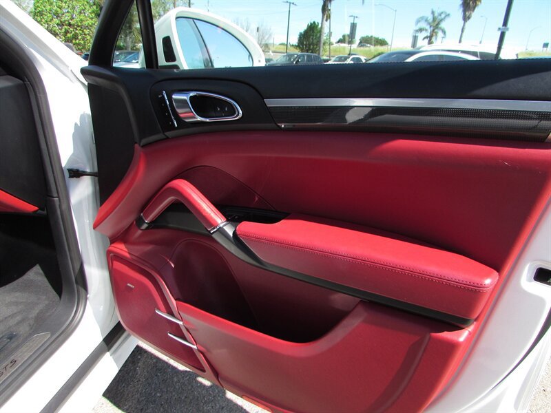 Used 2016 Porsche Cayenne GTS AWD/4WD image 35