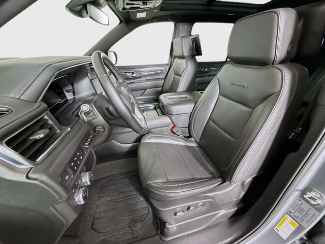 Used 2024 GMC Yukon XL Denali AWD/4WD image 22