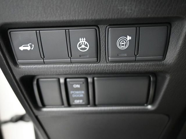 Used 2023 Nissan Armada Platinum w/ Captain's Chairs Package image 43