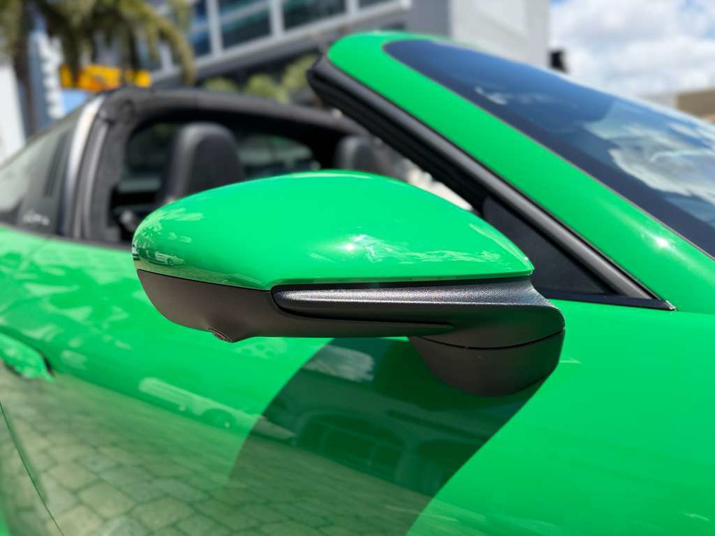 Used 2021 Porsche 911 Targa 4 AWD/4WD image 11