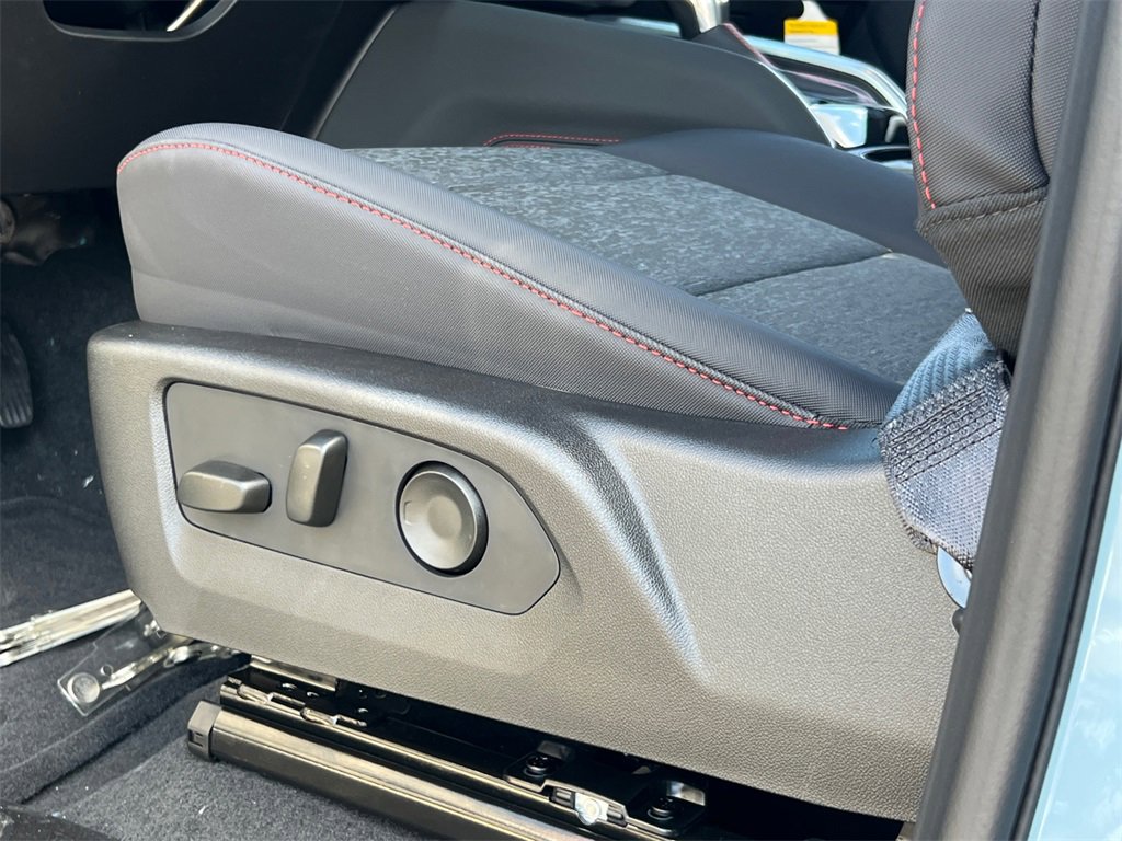 New 2026 Chevrolet Colorado Z71 w/ Technology Package image 19