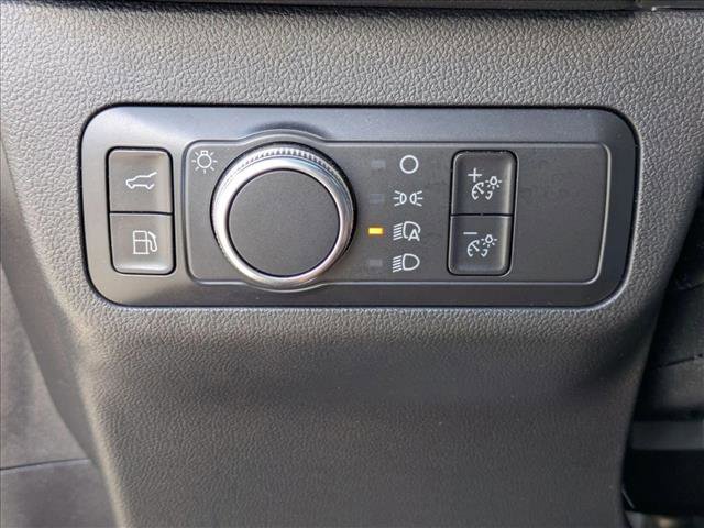 Used 2022 Ford Escape SE w/ SE Sport Appearance Package FWD image 12