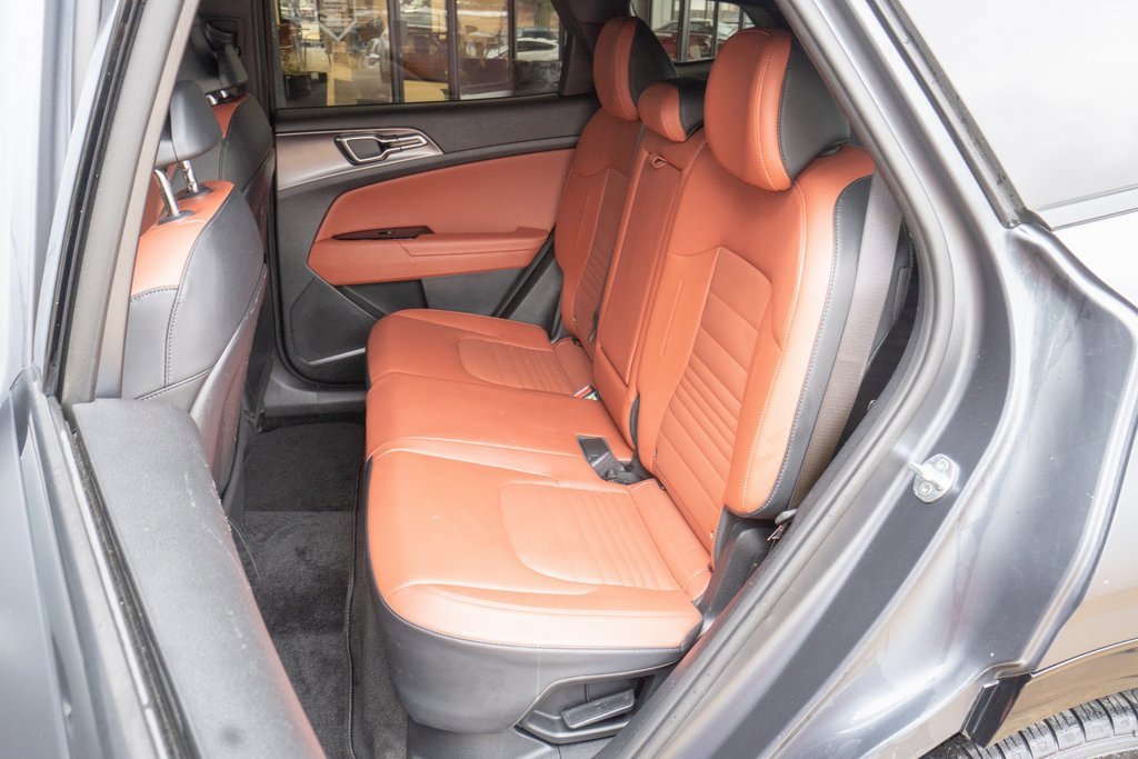 Used 2023 Kia Sportage SX Prestige image 17