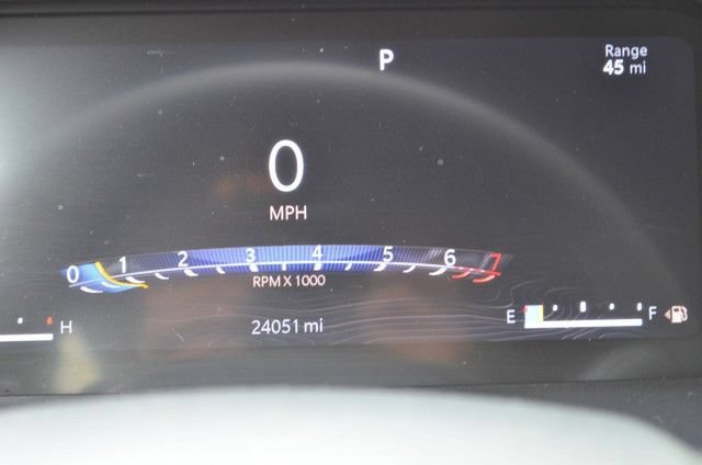 Used 2023 Jeep Grand Cherokee Altitude AWD/4WD image 23