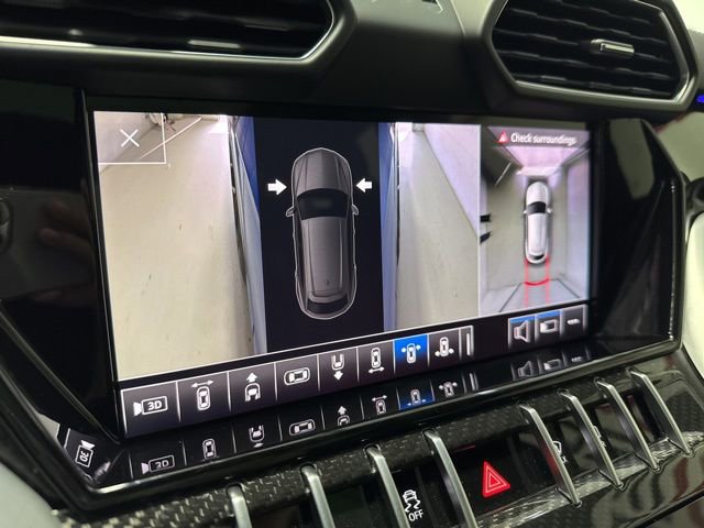 Used 2020 Lamborghini Urus image 42